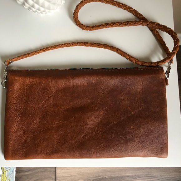 Nena & Co. Date Night Clutch - Picture 2 of 2